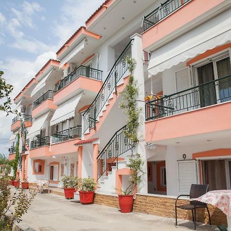 Marmaron Rooms Agiokampos  Ngoại thất bức ảnh