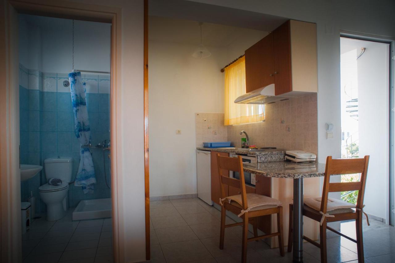 Marmaron Rooms Agiokampos  Ngoại thất bức ảnh