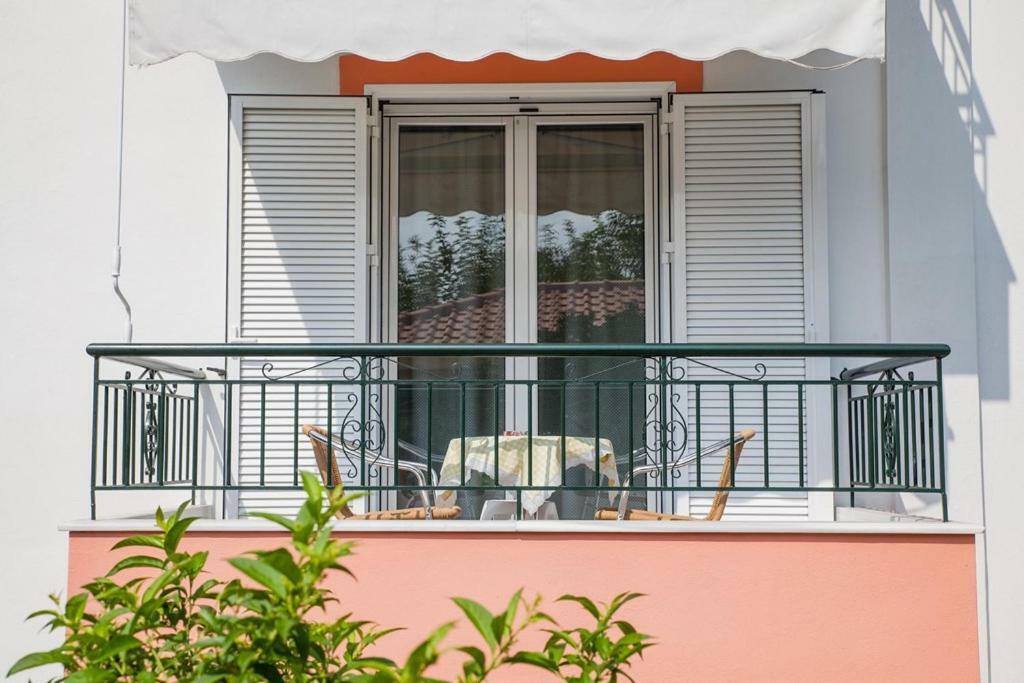 Marmaron Rooms Agiokampos  Ngoại thất bức ảnh